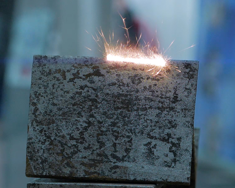  <h1 style="text-align: center;"><span style="font-size:52px;"><span style="line-height:1;"><span style="color:#ffffff;"><strong>Industrial Laser Cleaning Solutions | 50W-2000W</strong></span></span></span></h1> 