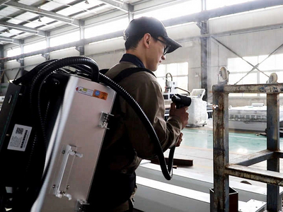 (new)Laser Paint Stripping Machine3_719_539.jpg